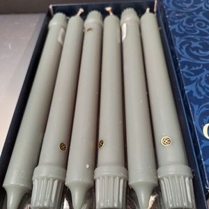 COLONIAL Box of 10in candle colonial green